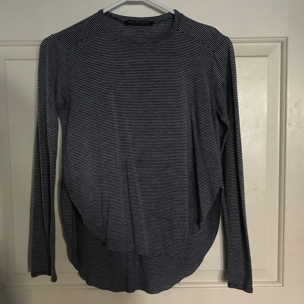 blue and white stripped long sleeve