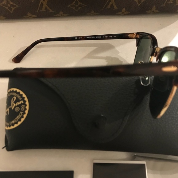 Brand new RB authentic clubmaster frame brown blk