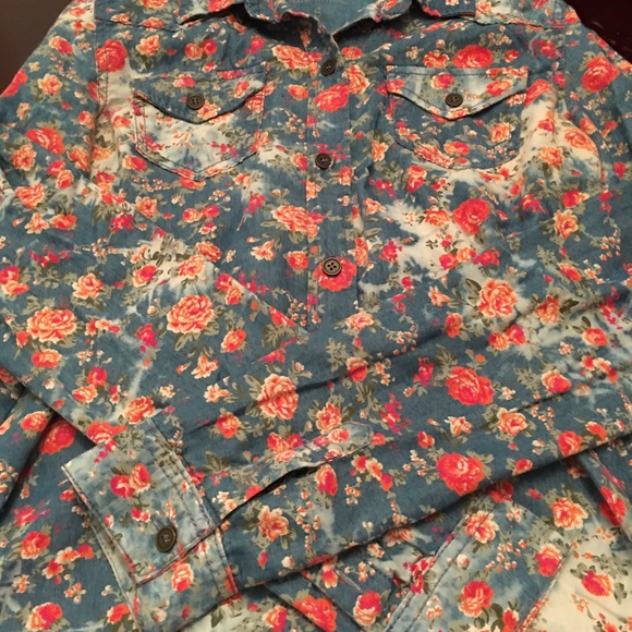 Long sleeve top - Picture 3 of 4