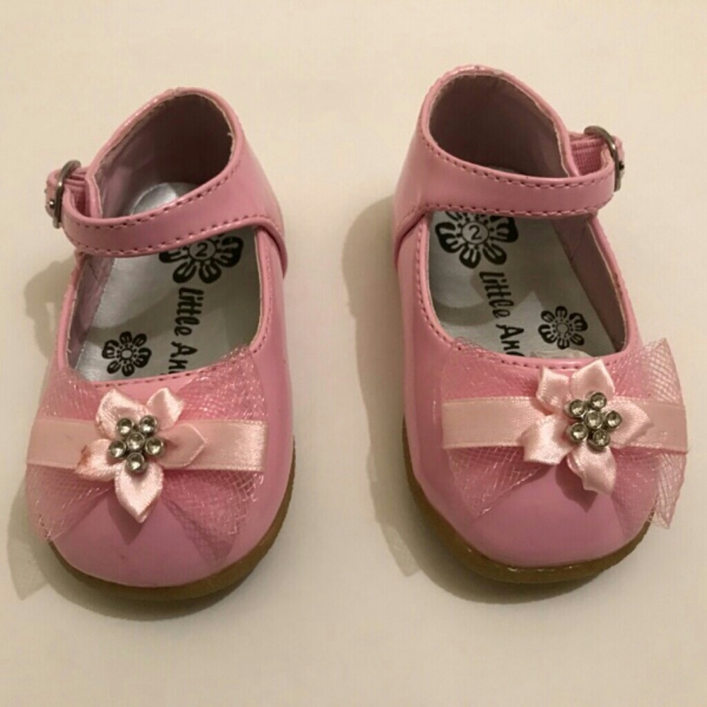 Girls dress shoes size 2