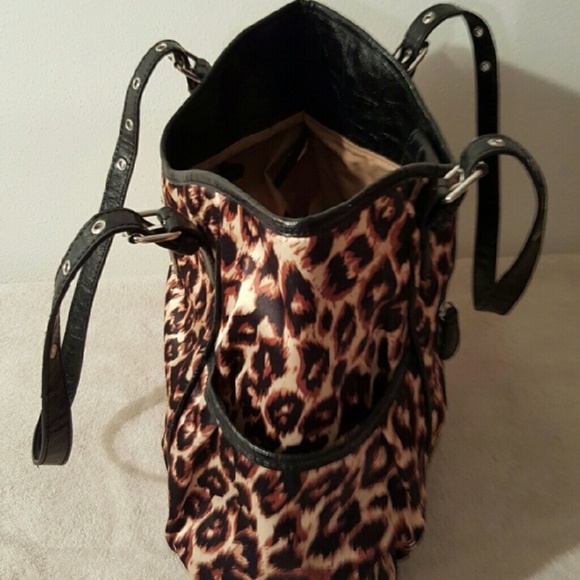 Nicole Miller Shoulder Bag - Picture 5 of 7