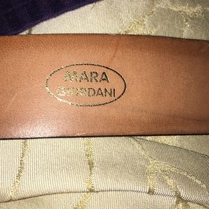 mara giordani leather belt