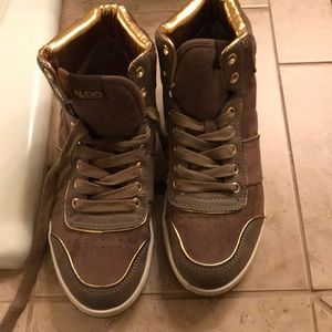 Aldo High Top Shoes Size 8.5