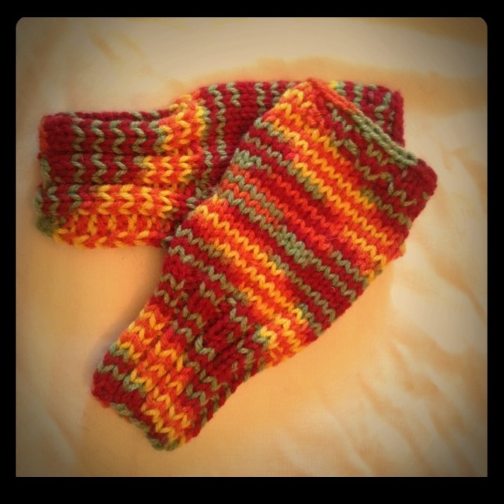 Tutti Fruitti NWT Hand Knit Fingerless Gloves