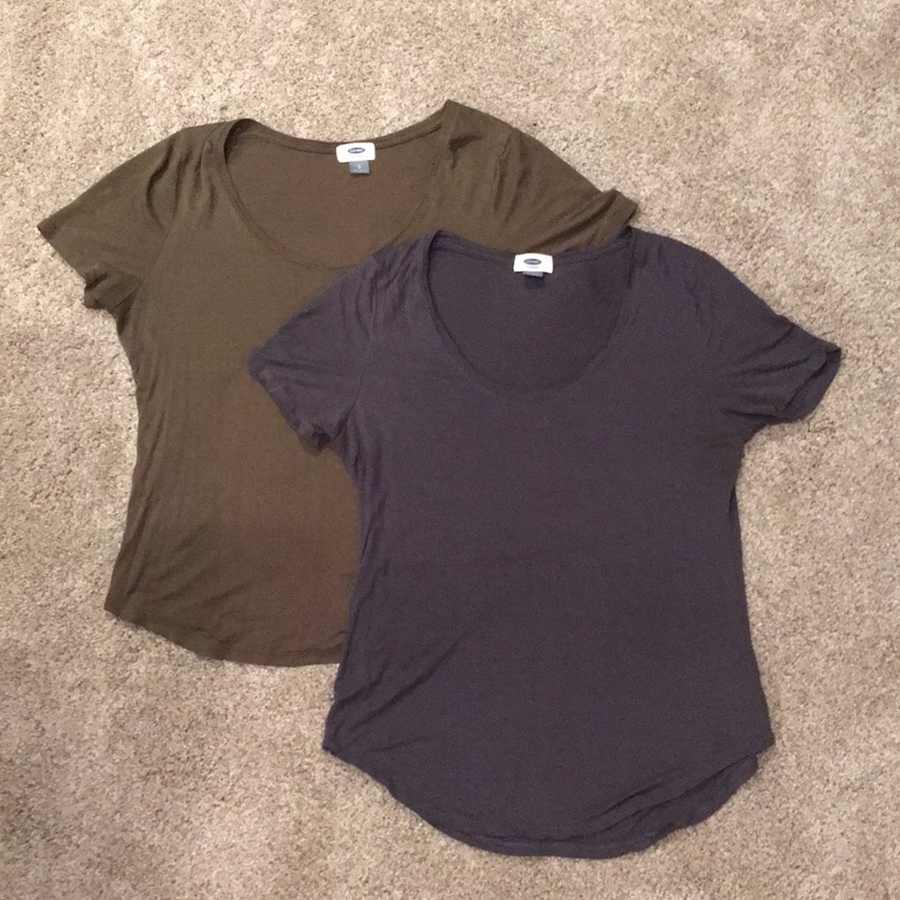 Old Navy Scoop neck T