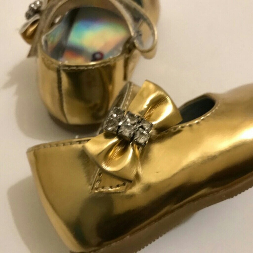 Girls dress shoes size 2