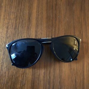 Persol Black aviator polarized