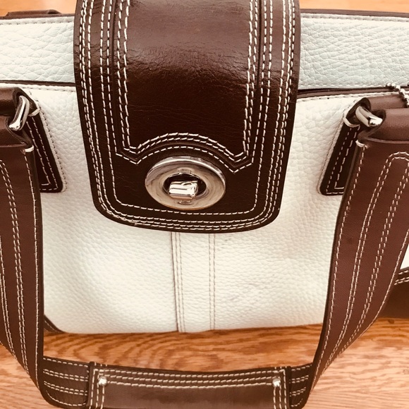 Coach Hamptons Pebble Leather Handbag #F13961 Coach Hamptons Pebble Leather Handbag #F13961