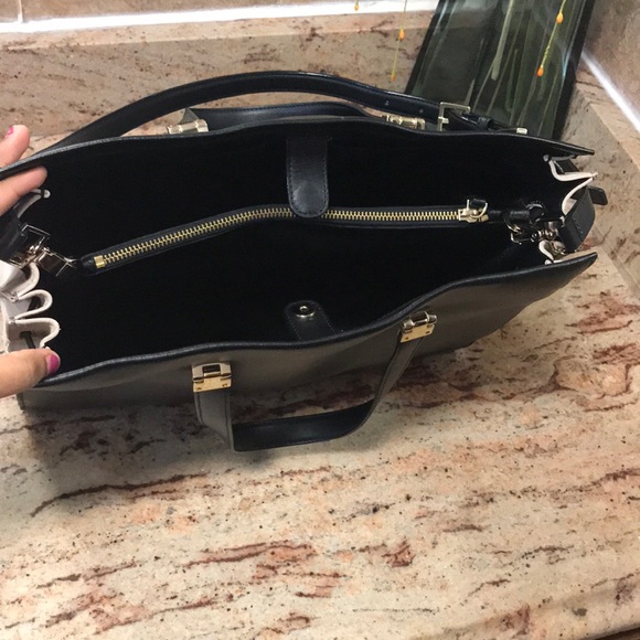 Kate Spade handbag with matching Wallet - Picture 4 of 8