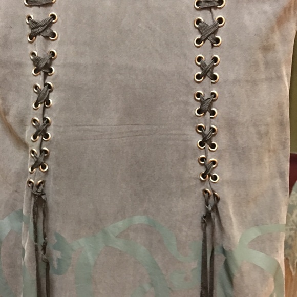 Rock n Roll elegance. - Picture 4 of 6