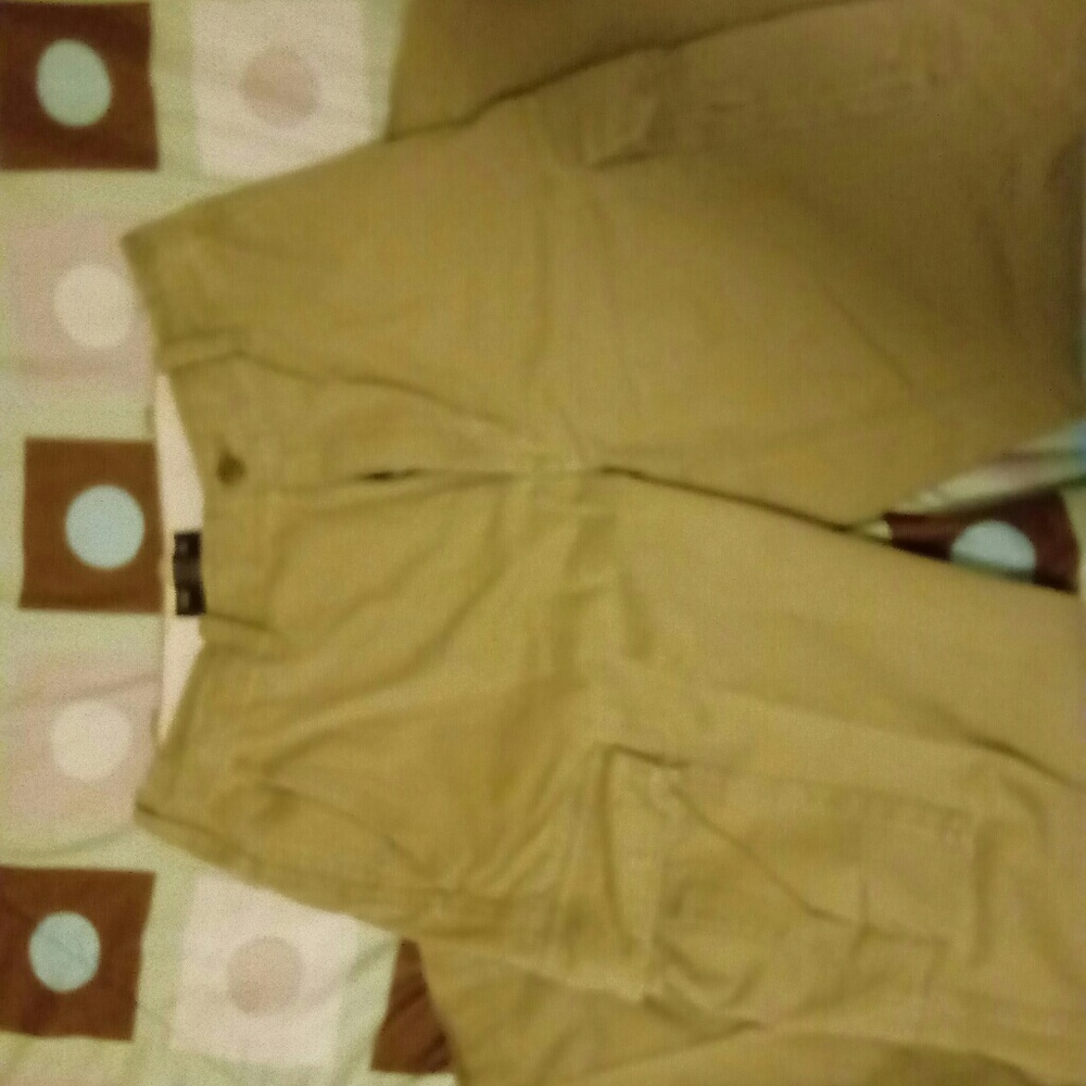 Tan cargo