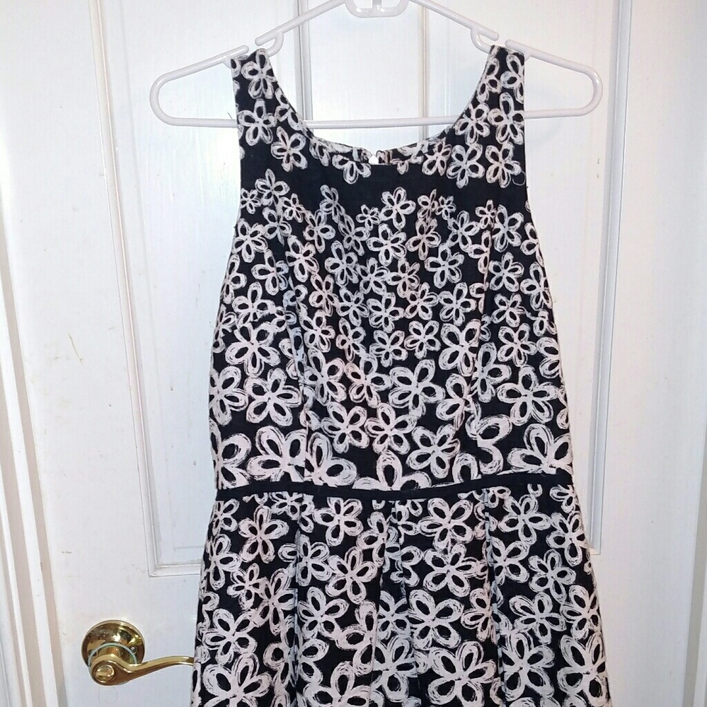 Black and White floral print dress