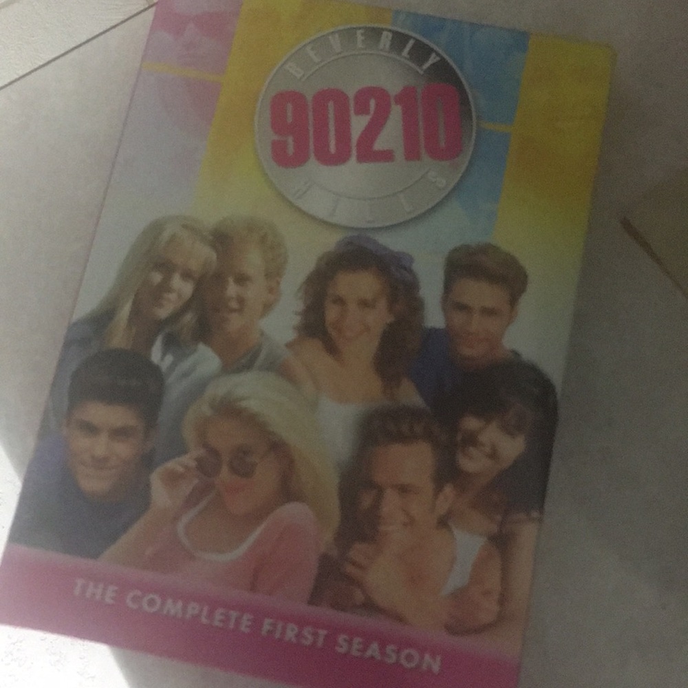 BH 90210 season 1