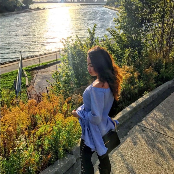 🖤New🖤Long Sleeve Flare Blouse - Picture 3 of 4