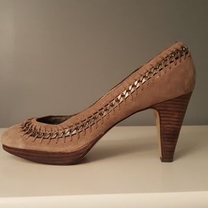 Steve Madden Luxe taupe suede and chain heels