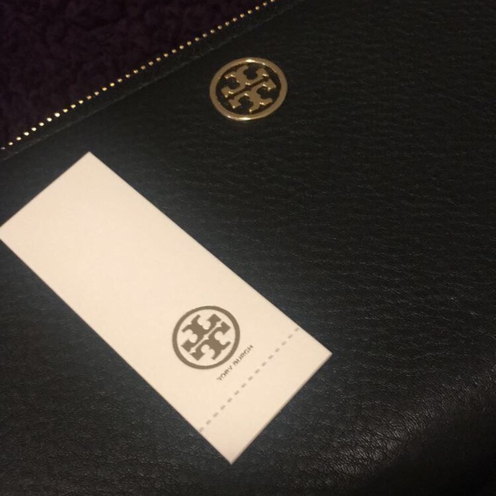 Tory Burch Landon Wallet