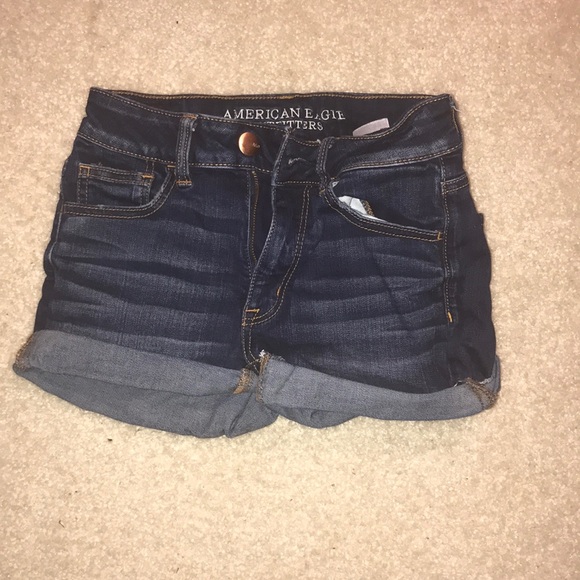 Shorts - Picture 1 of 2