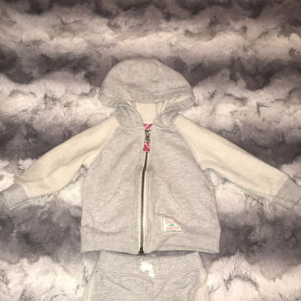 Carters matching set - Picture 2 of 4