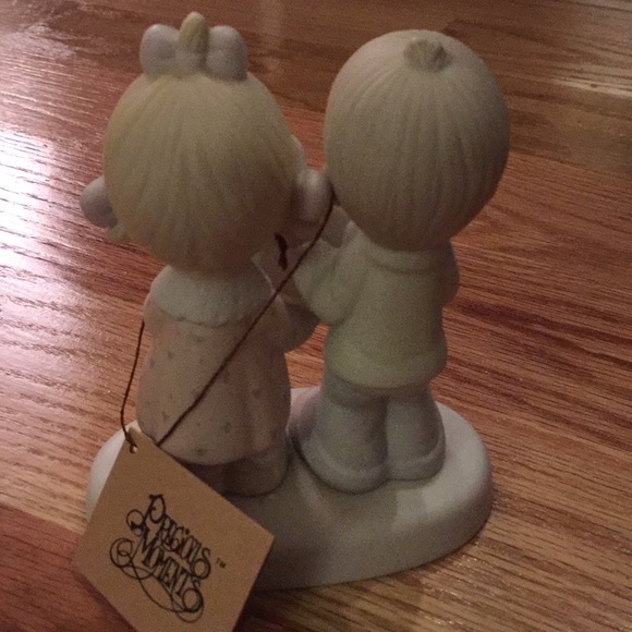 “God blessed our year together love and happiness” - Picture 2 of 3