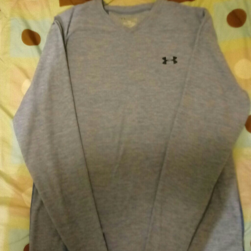 Fitted.  Cold gear