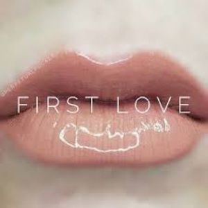 First love lipsense
