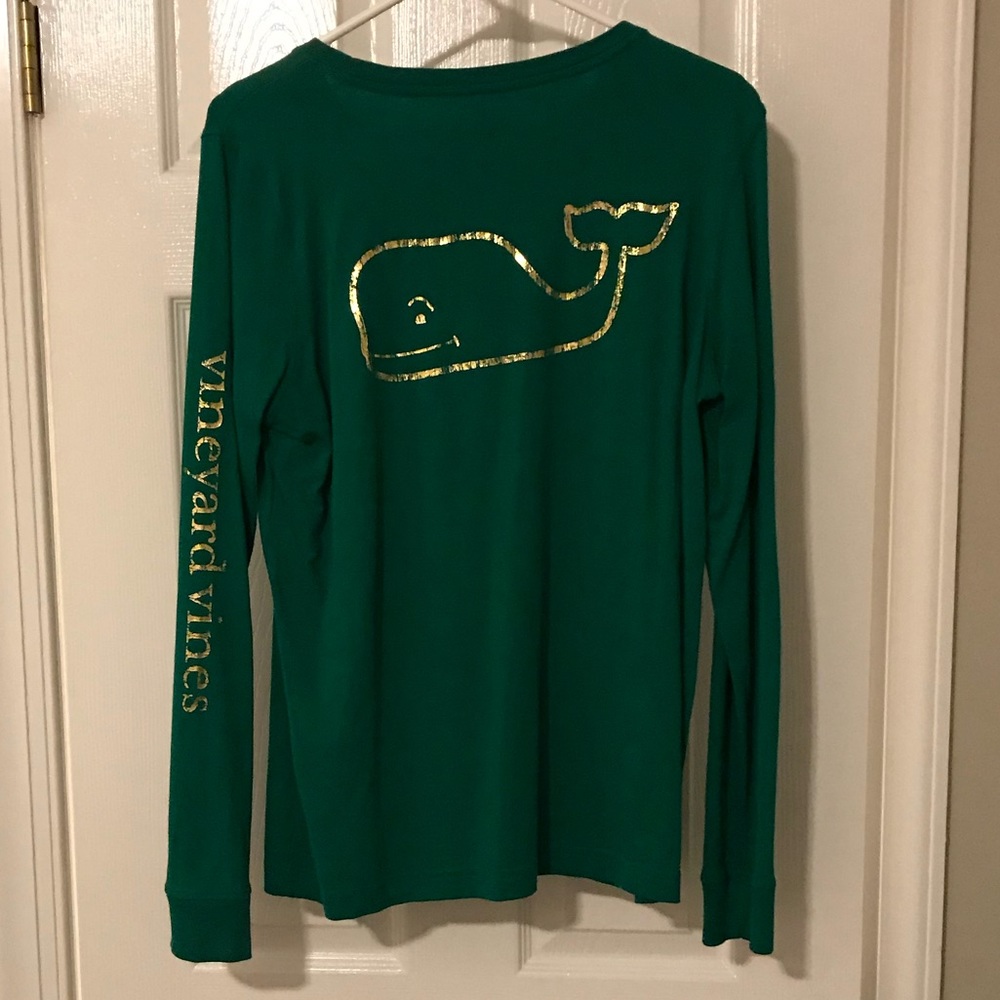 NWOT Women’s Vineyard Vines Long sleeve tee