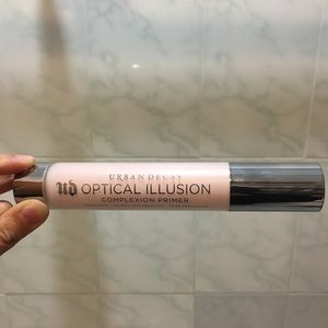Urban Decay Optical Illusion complexion primer