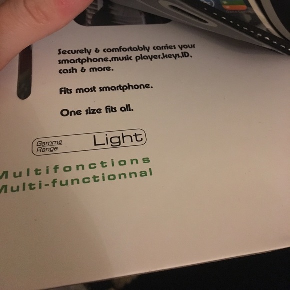 🚫Donated🚫 Workout Phone Bands Bundle - Picture 5 of 5