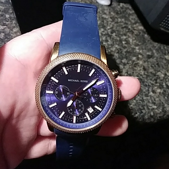 Mk watch