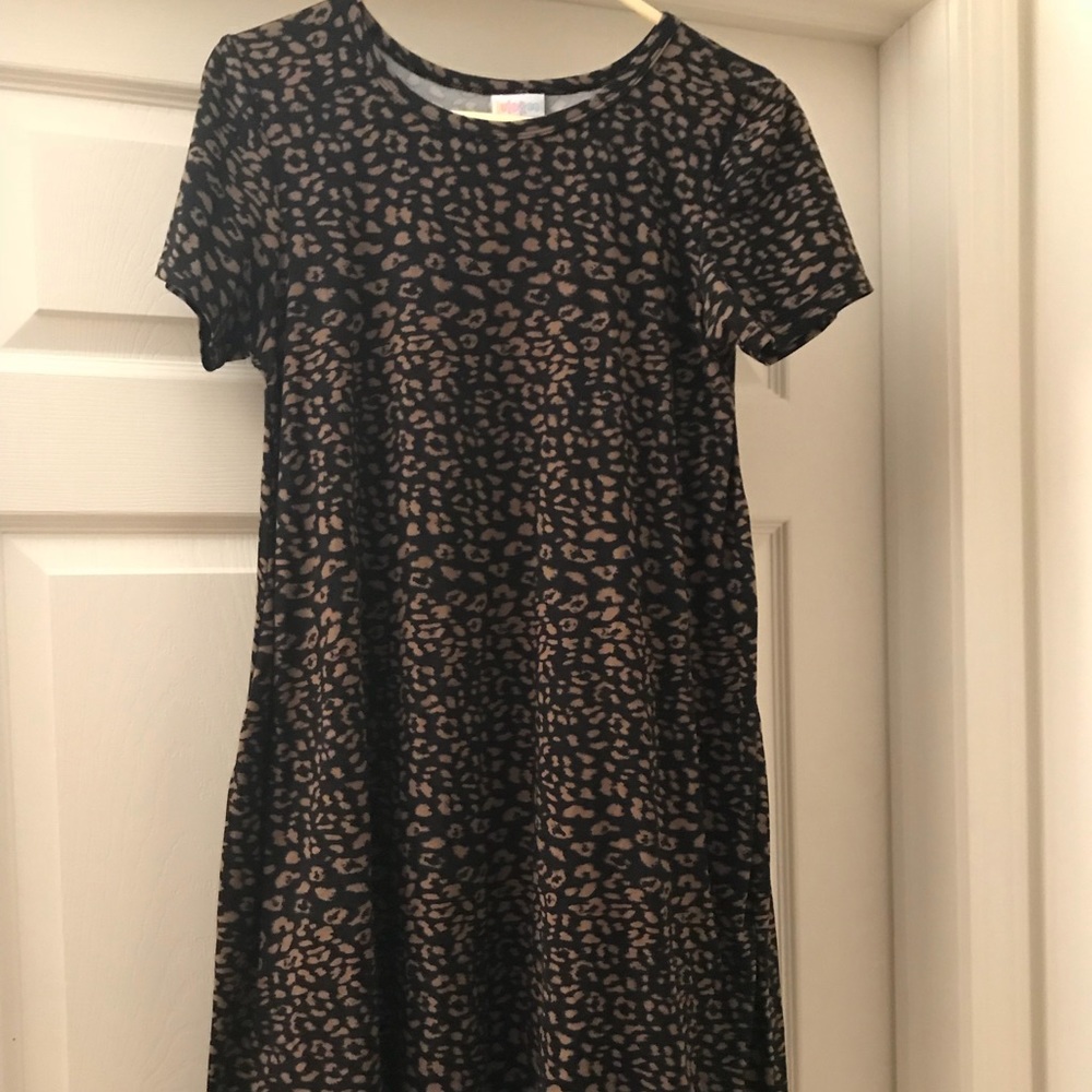 Lularoe XS leopard Carly!!!