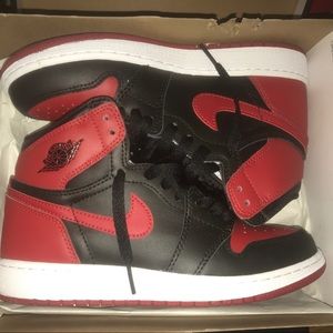 BRED 1s SIZE 4.5 IN BOYS