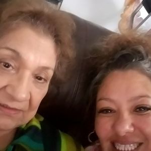 Meet your Posher, Yolanda