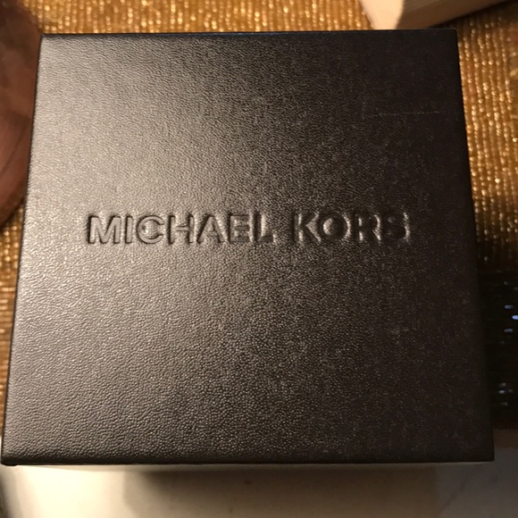 Michael Kors Accessories - Michael Kors semi-new wore this watch about 4xs