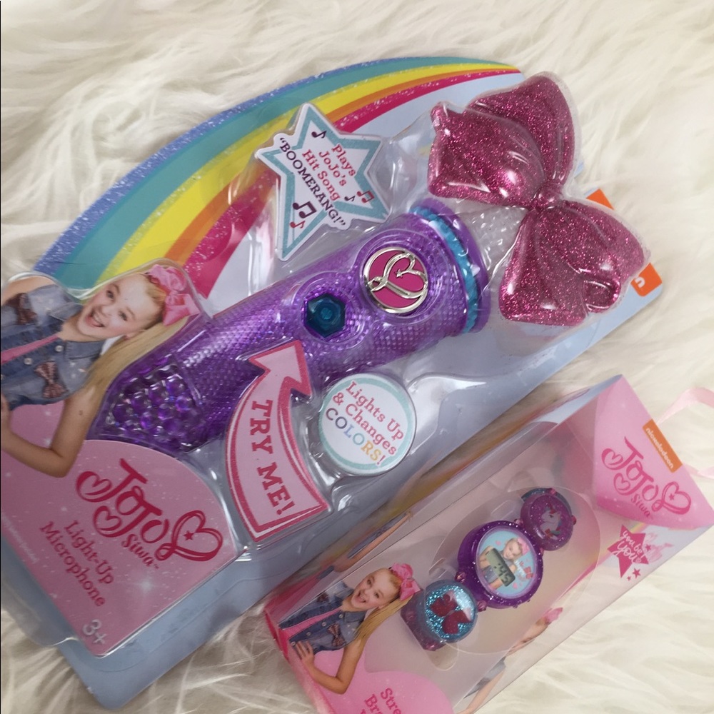Jojo siwa microphone and watch