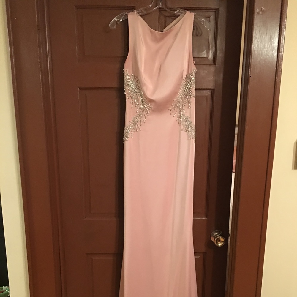 Dave & Johnny Gown 3/4