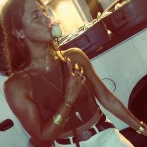 Meet your Posher, Jenny