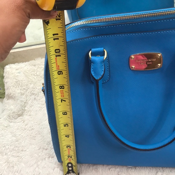 Authentic MK set - Picture 5 of 6