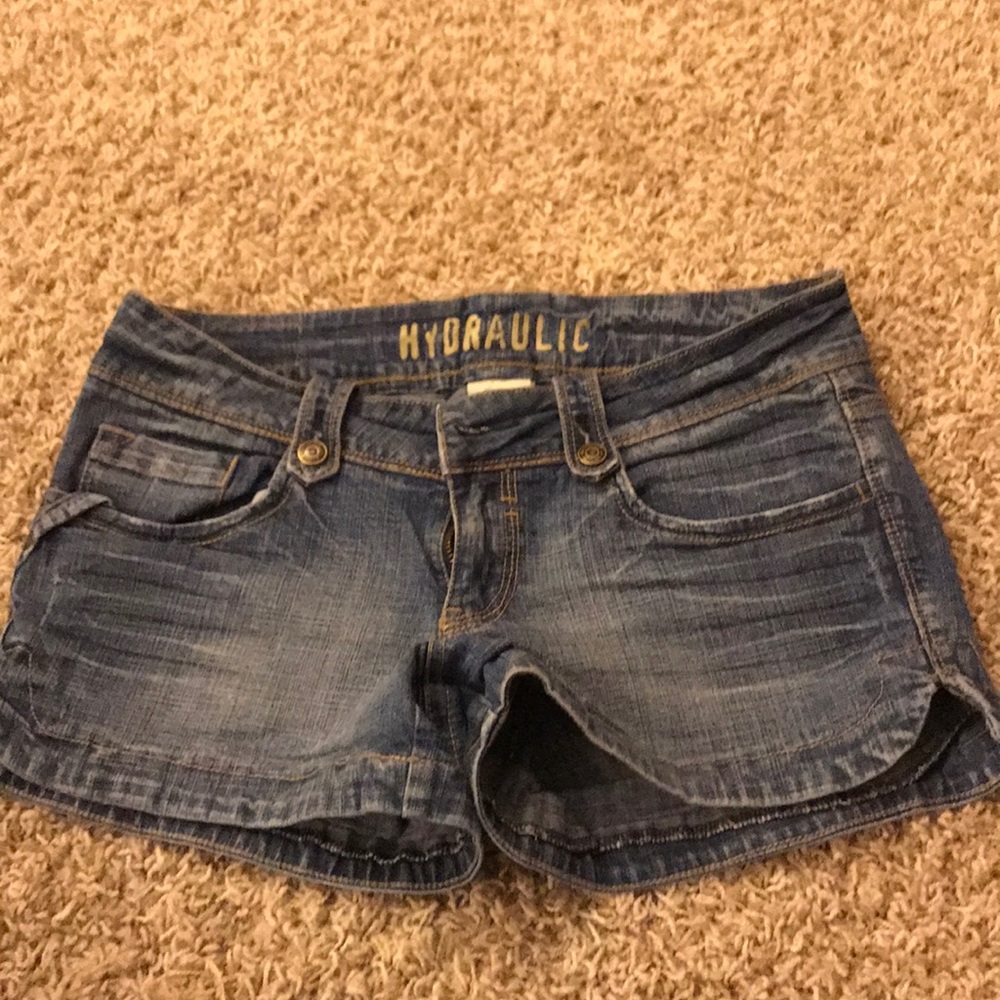 Hydraulic Shorts