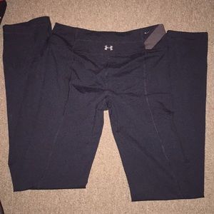 Black Under Armour yoga pants