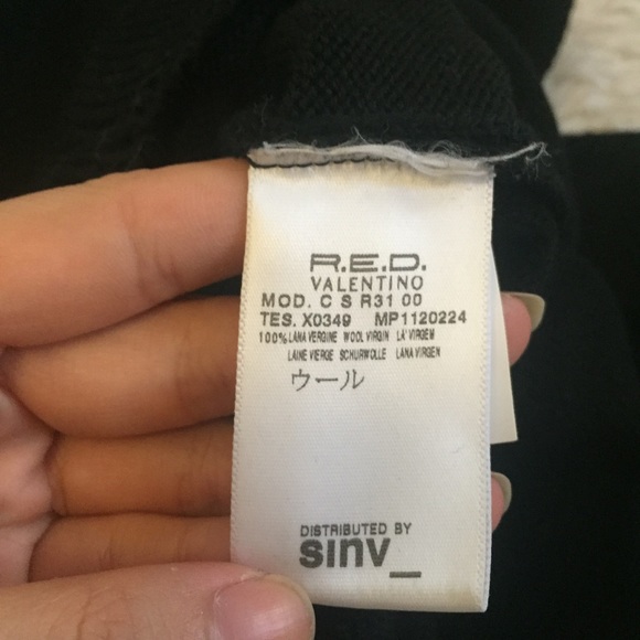 🎯Valentino black sweater dress - Picture 3 of 9