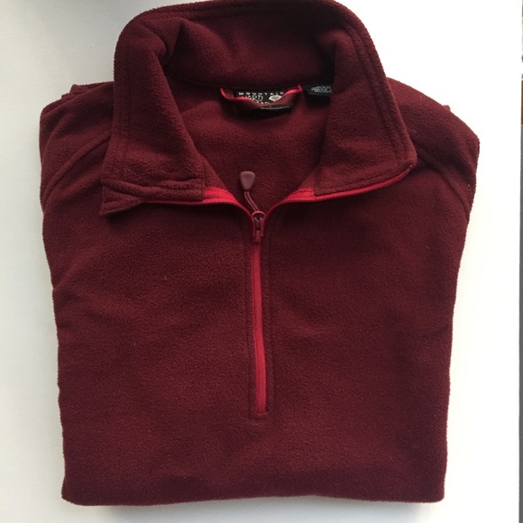 Mountain Hardwear Tops - Mountain Hardwear 1/4-zip fleece in burgundy