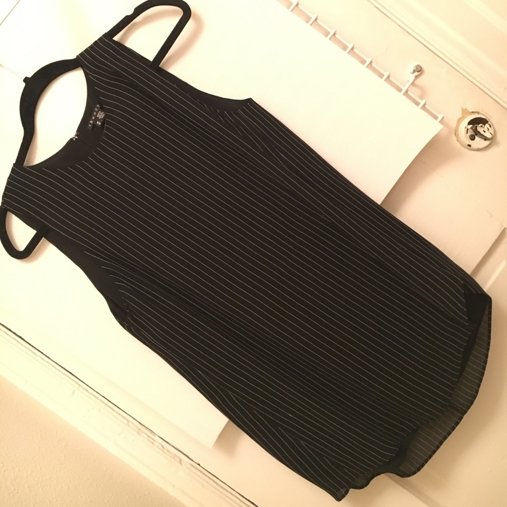 Theory Pin Stripe Long, sleeveless Blouse, size M