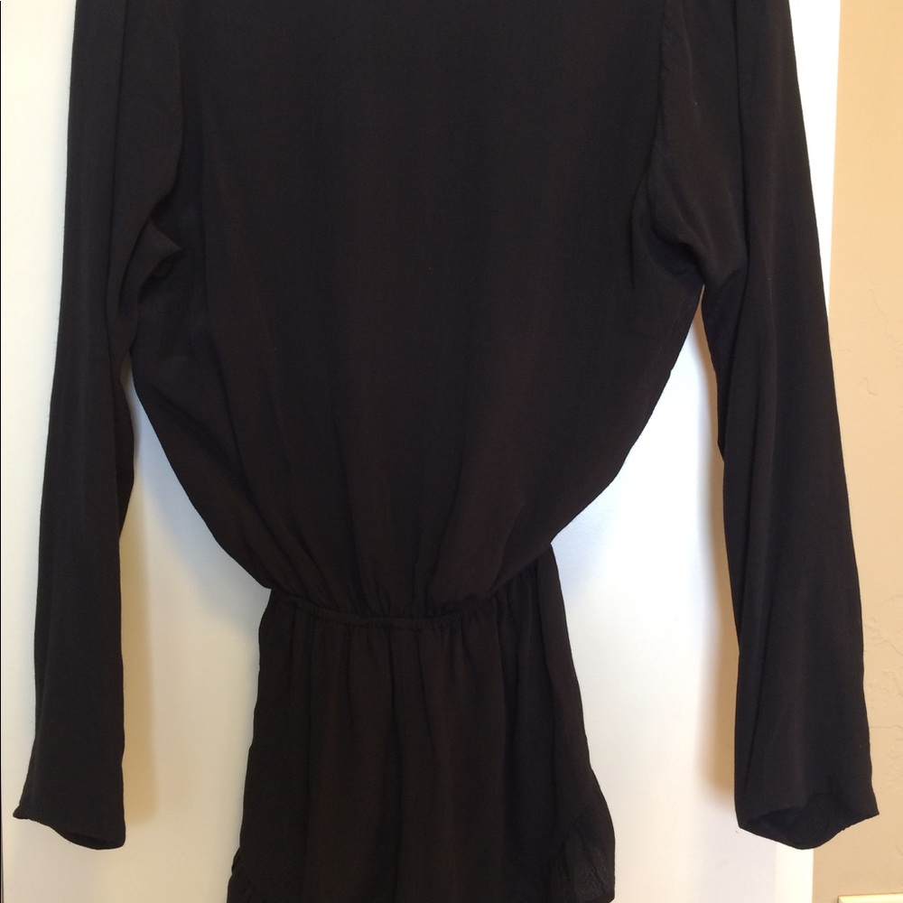 ❤️SOLD❤️Stone Cold Fox Love Jumper Black Size 2 - Picture 3 of 8