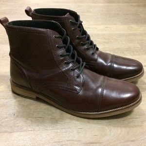 Crevo Boardwalk Wing Tip Leather Boots Size 12