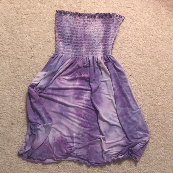 Two dresses - Picture 2 of 3