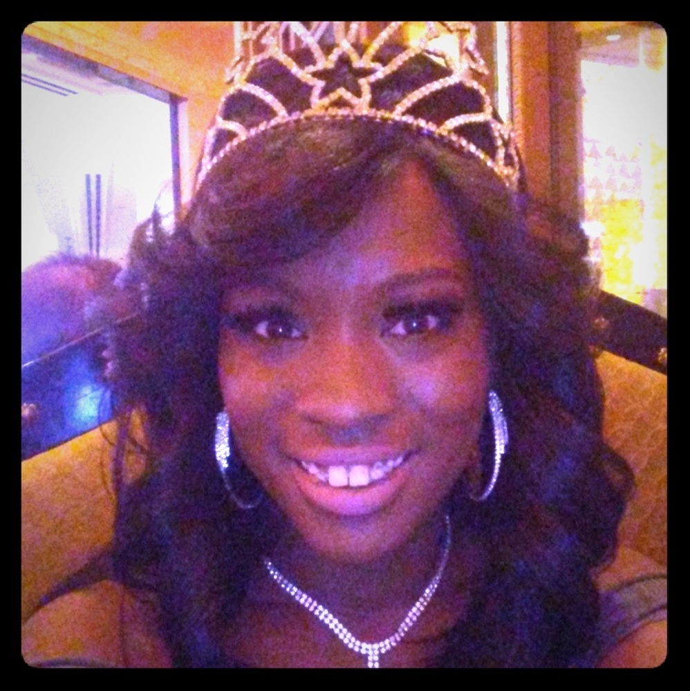 Meet your posher Latoya a.k.a CCSweets!