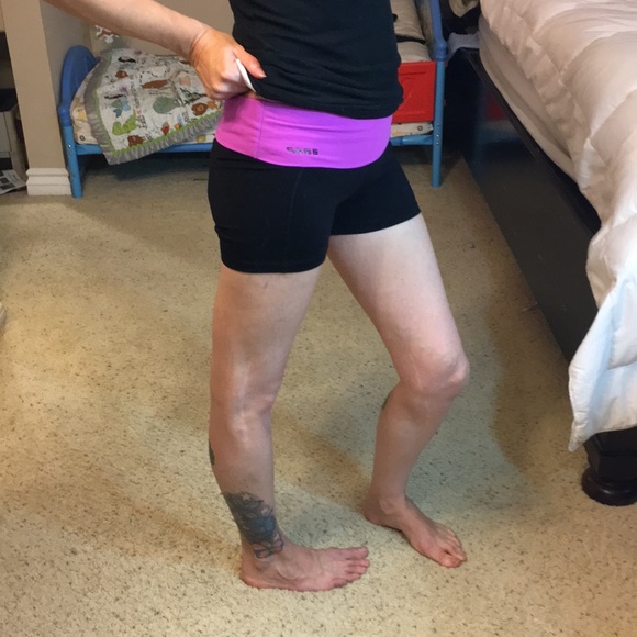 Like New Bebe Sport Workout Shorts - Picture 4 of 8