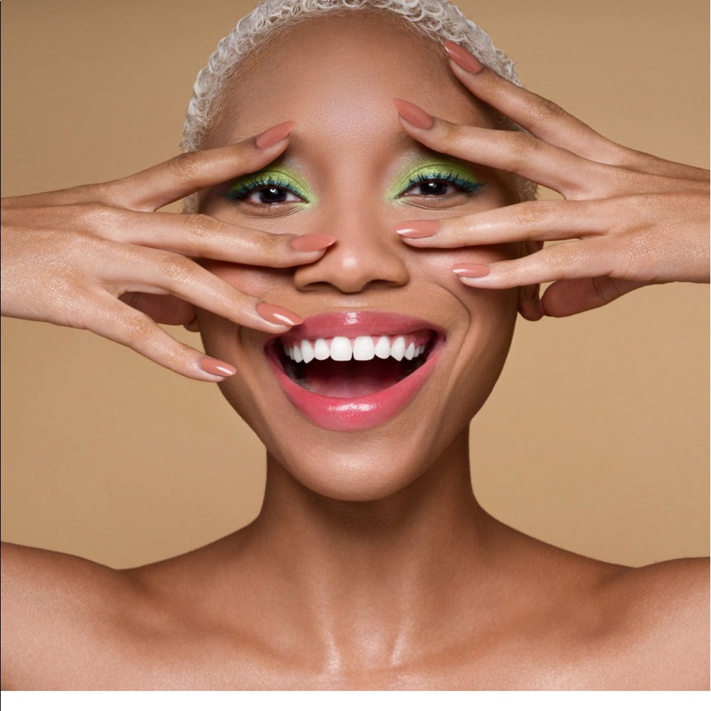 Meet your Posher, Tj