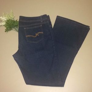 🖤 EUC. SO bootcut Denim pants