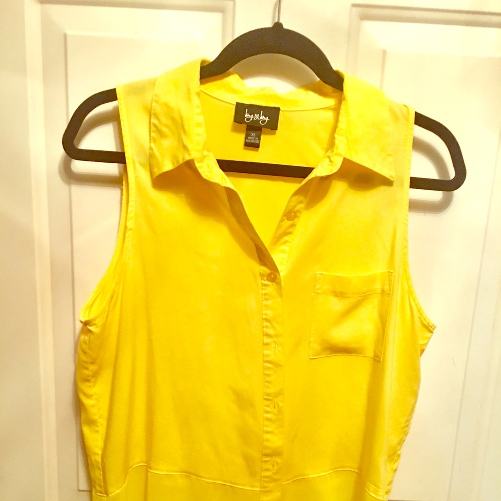 Women’s shirt